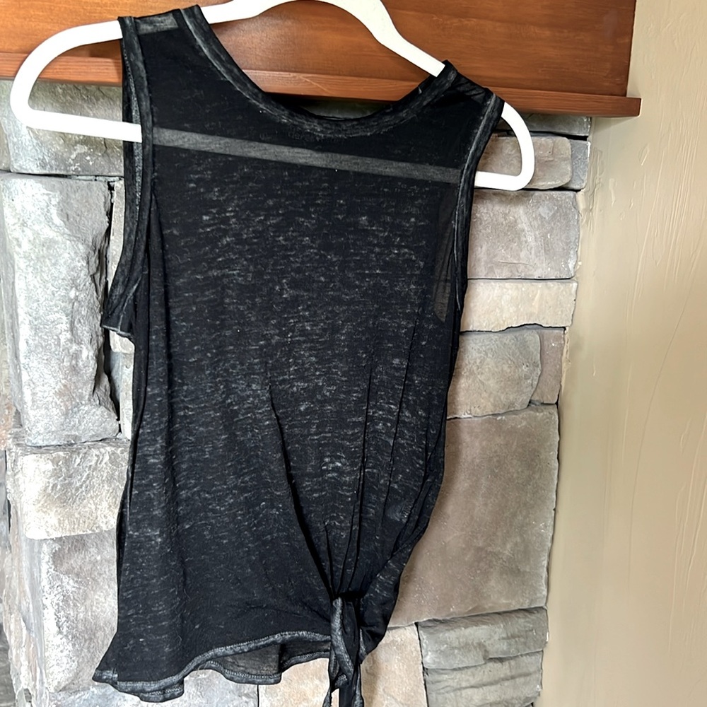 Derek Heart Soft Tie-side Tank Top